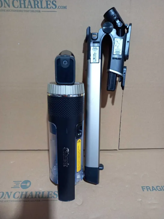 BOXED SHARK CORDLESS STICK VACUUM CLEANER PET PRO MODEL