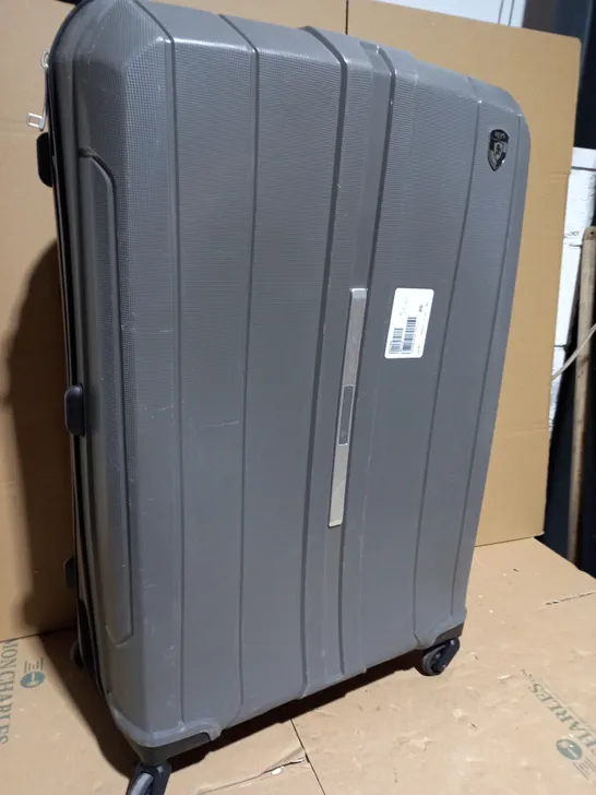 HEYS HARD SHELLED WHEELED LUGGAGE CASES