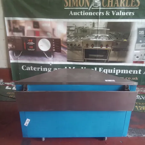 COMMERCIAL CATERING WORK SURFACE