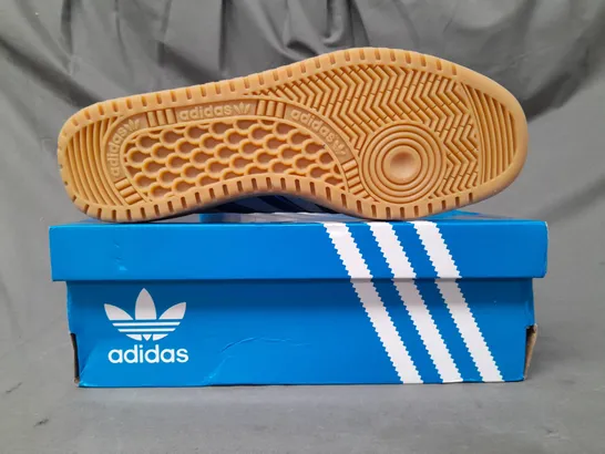 BOXED PAIR OF ADIDAS HAND 2 SHOES IN BLUE UK SIZE 10.5