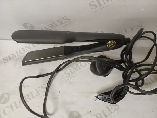 GHD MAX STYLER PROFESSIONAL HAIR STRAIGHTENERS - BLACK