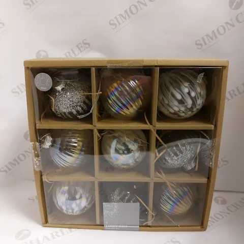 M&S LUXURY GLASS BAUBLE SET 