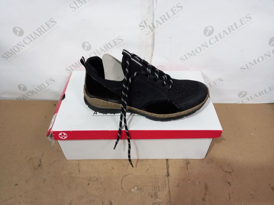 BOXED PAIR OF RIEKER SHOES - SIZE 39