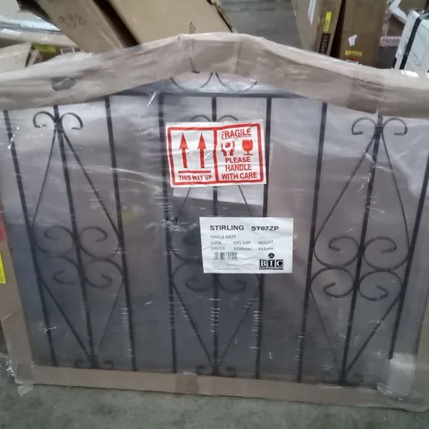 WRAPPED BRIZENDINE BLACK METAL GATE