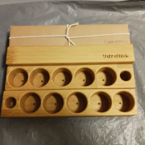 SET OF 4 WOODEN THEBRUSHBLOCKS MAKEUP STORAGE BLOCKS