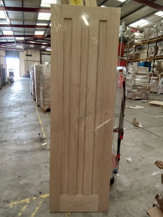 1998 X 605MM OAK VENEER 3 PANNEL DOOR 