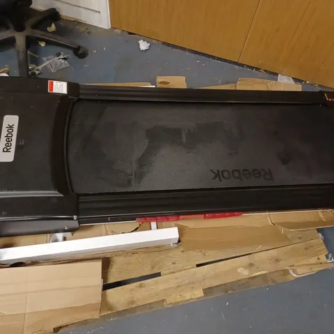 REEBOK JET 100 SERIES BLUETOOTH TREADMILL