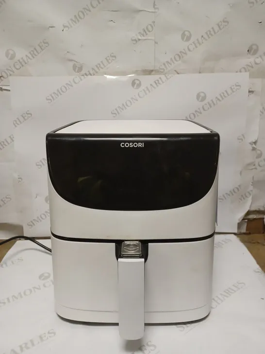 COSORI AIR FRYER 1700W MAX XXL 5.5L DIGITAL TOUCHSCREEN - WHITE