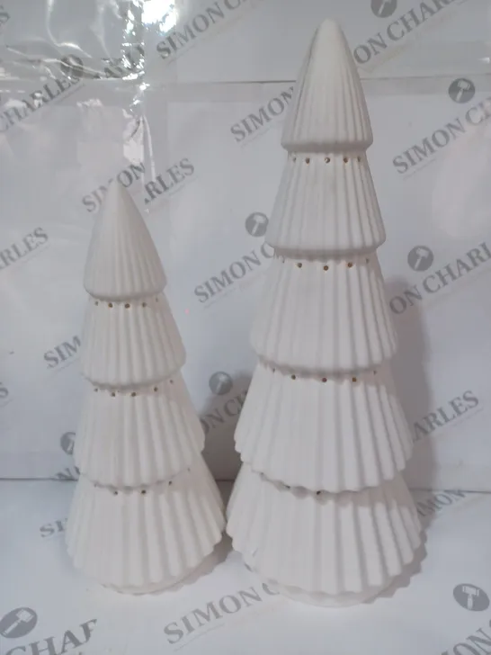 BOXED K BY KELLY HOPPEN SET OF 2 LARGE CERAMIC LIGHT UP ORNAMENTS