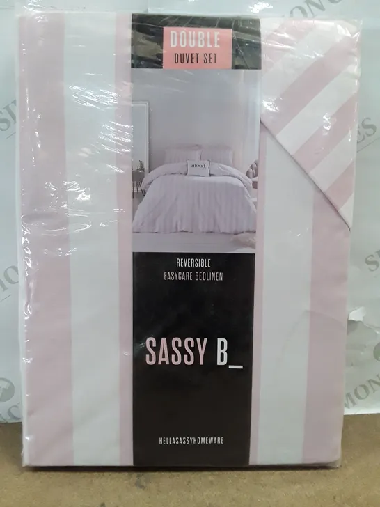 SEALED SASSY B_ STRIPE TEASE DOUBLE DUVET SET 