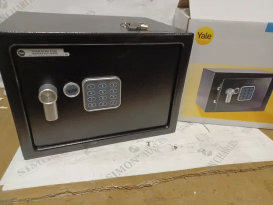 YALE ELECTRONIC SAFE MEDIUM 