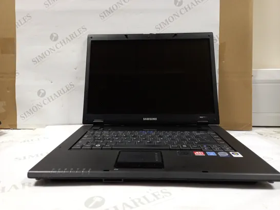 SAMSUNG R60PLUS LAPTOP (NP-R60Y)