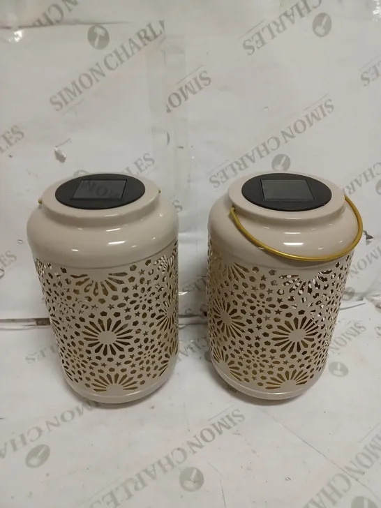 GARDEN REFLECTIONS SET OF 2 PATTERNED SOLAR LANTERNS, FLOWER