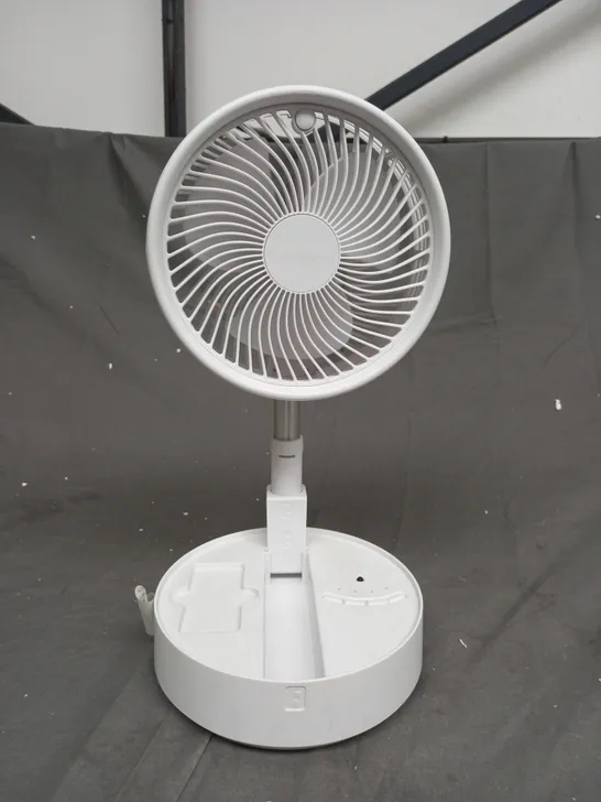 BELL & HOWELL OSCILLATING FOLDING RECHARGEABLE FAN IN WHITE