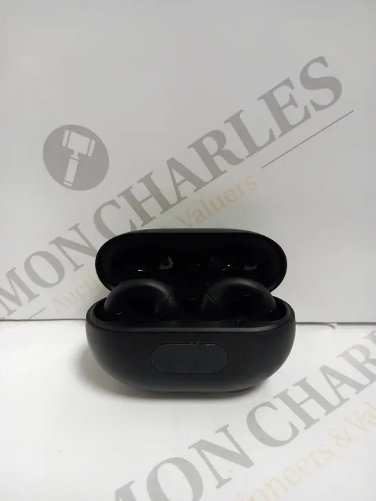 BOXED & UNBRANDED YYK-Q71 WIRELESS CLIP-ON BLUETOOTH EARPHONES BLACK