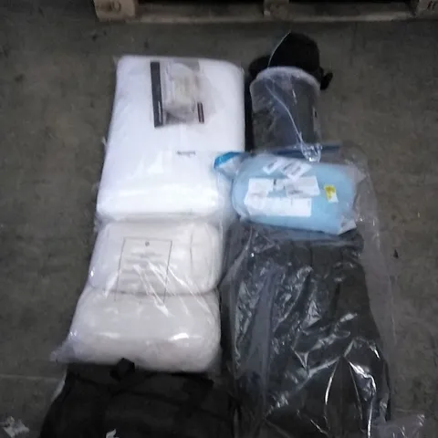 PALLET OF ASSORTED GOODS TO INCLUDE REAGER PILLOW, NECK PILLOW, AND PILLOWLY ETC.