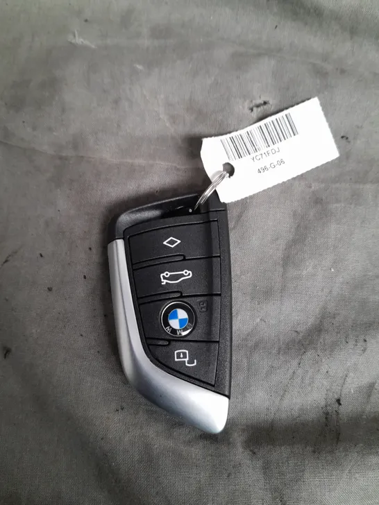 BMW KEY FOB 