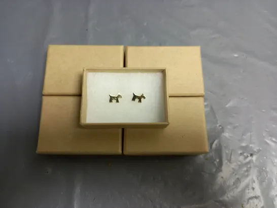 LOT OF 5 GOLD COLOURED DOG STUD EARRINGS