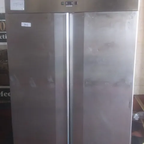 LARGE DOUBLE DISPLAY FRIDGE 