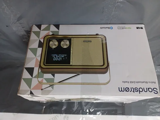 BOXED SANDSTROM RETRO BLUETOOTH DAB RADIO