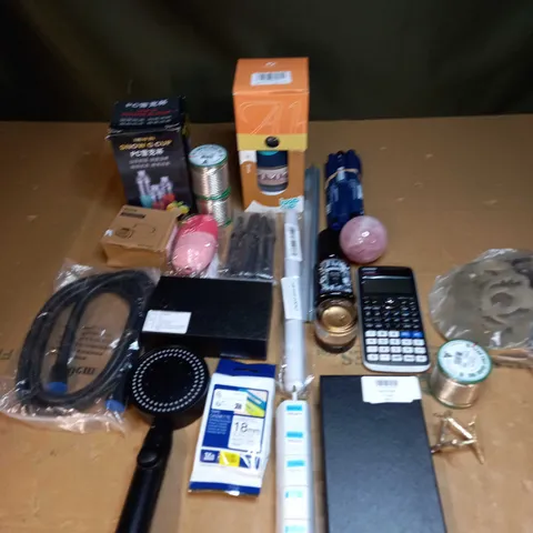 LOT OF ASSORTED HOUSEHOLD ITEMS TO INCLUDE SHOWER HEADS, SNOW G CUP AND SOLDER WIRE