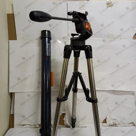 CELESTRON ASTROMASTER 70AZ TELESCOPE