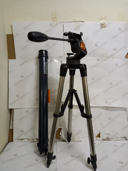 CELESTRON ASTROMASTER 70AZ TELESCOPE