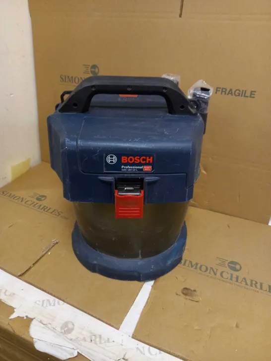 BOSCH PROFESSIONAL CORDLESS WET/DRY VACUUM CLEANER