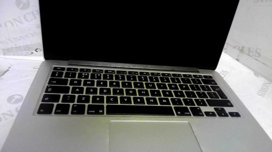 MACBOOK PRO 2015 13 INCH SCREEN 