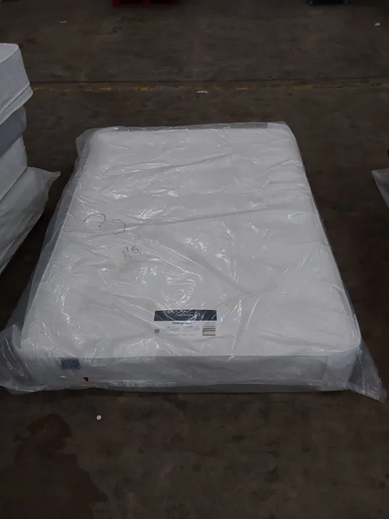 BAGGED DESIGNER DOUBLE 135CM SILENTNIGHT MIA 1000 POCKET ORTHO FIRM MATTRESS RRP £599