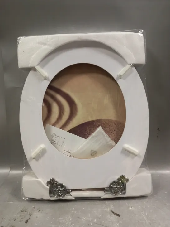 BOXED H095 PATTERNED TOILET SEAT 