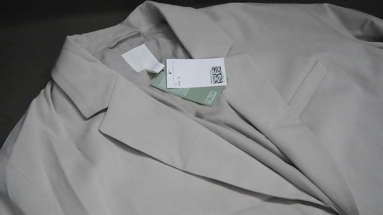 H&M BUTTON FRONT BLAZER IN NATURAL - EUR S