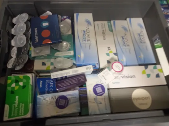 LOT OF ASSORTED EYE CARE ITEMS TO INCLUDE SPECSAVERS, ACUVUE AND OPTI-FREE