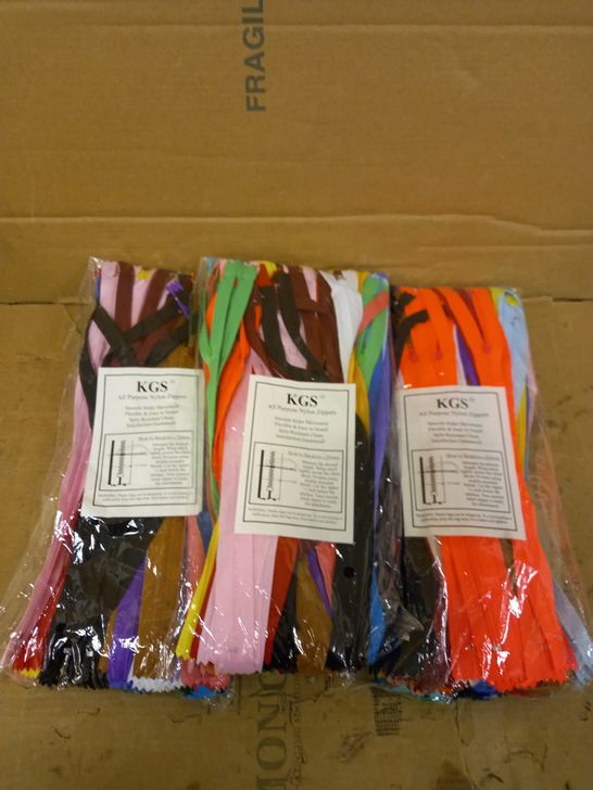 LOT OF 3 BAGS OF KGS ALL PURPOSE MULTI COLOURED NYLON ZIPPERS 