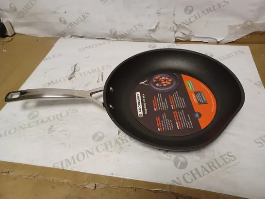 LE CREUSET TOUCHENED NON-STICK, 28CM SHALLOW FRYING PAN