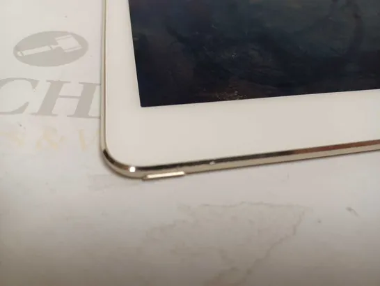 APPLE IPAD AIR 2 MODEL A1566