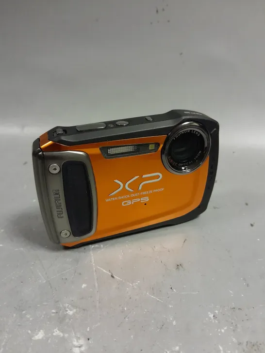 FUJIFILM FINEPIX XP150 DIGITAL CAMERA 