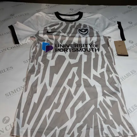 PORTSMOUTH FOOTBALL SHIRT IN WHITE - SMALL