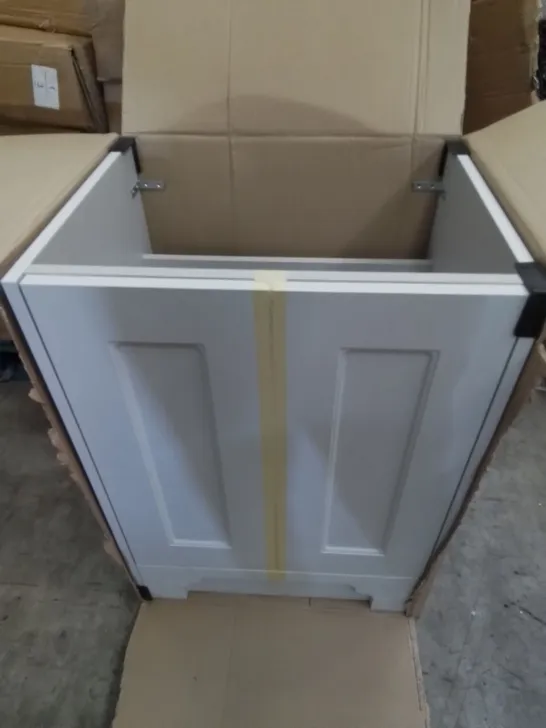 BOXED CHELWORTH FLOOR STANDING VANITY UNIT 600 X 460 X 811MM CLAY GREY 