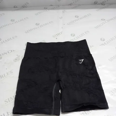 GYMSHARK WORKOUT SHORTS SIZE M