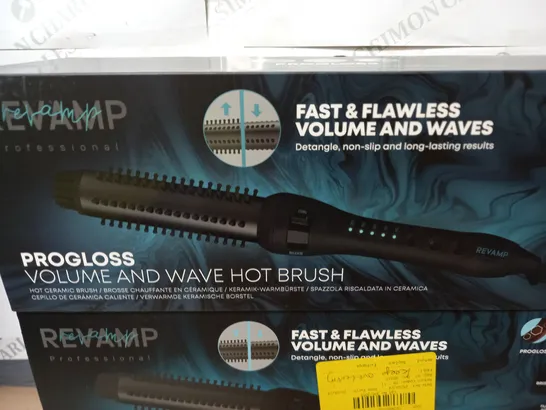 LOT OF 3 BOXED REVAMP PROGLOSS VOLUME AND WAVE HOT CERAMIC BRUSHES