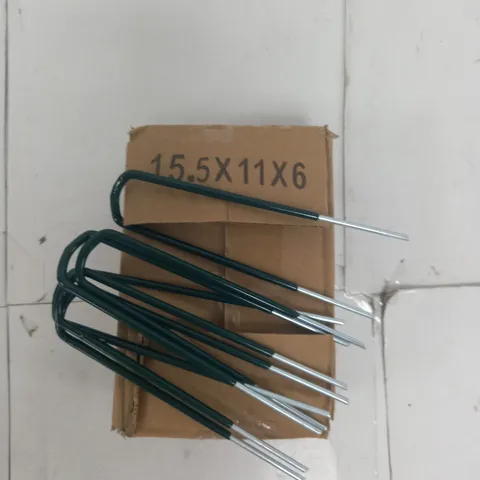 UNBRANDED PACK OF 50 GREEN U PEGS DIPPED