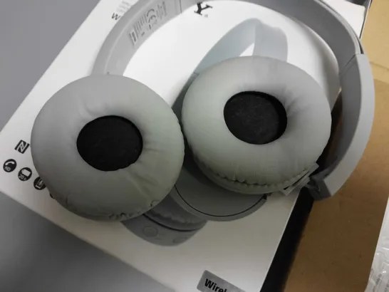 SONY WIRELESS STEREO HEADSET - WH-CH500 4611360-Simon Charles Auctioneers