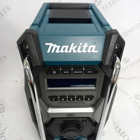 BOXED MAKITA DAB+ JOB SITE RADIO XGT/LXT/CXT