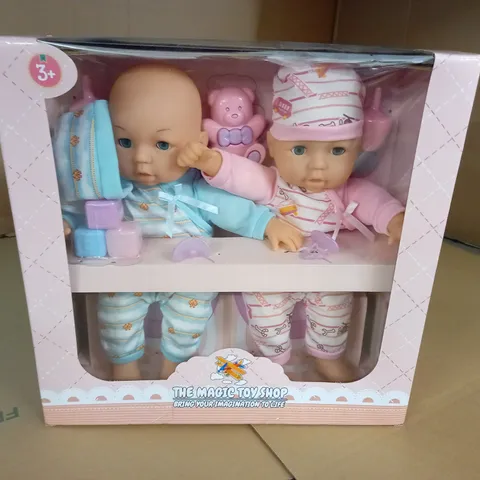 BOXED MAGIC TOY SHOP DOLL SET