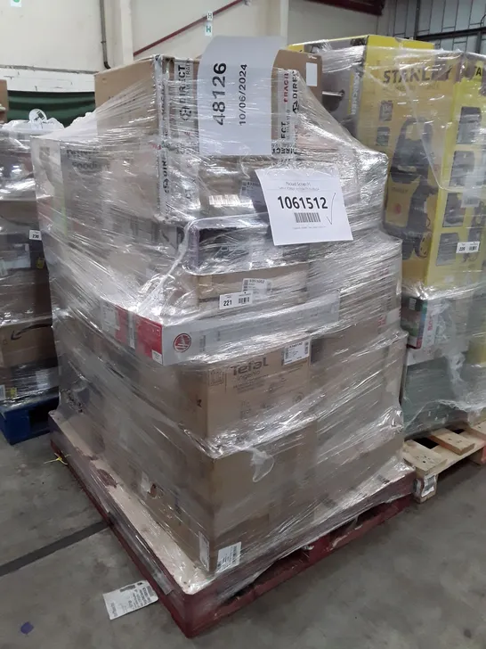 PALLET OF APPROXIMATELY 22 UNPROCESSED RAW RETURN HOUSEHOLD AND ELECTRICAL GOODS TO INCLUDE;