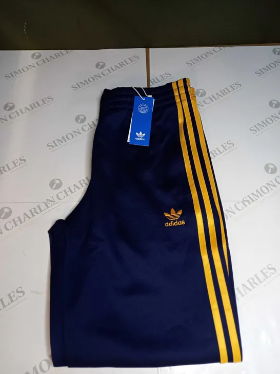 ADIDAS ORIGINAL WIDE LEG TRACKSUIT BOTTOMS SIZE S