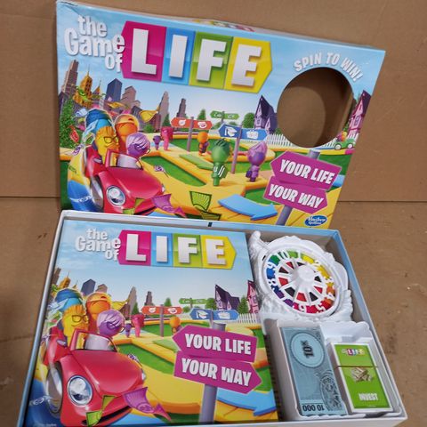 THE GAME OF LIFE - FAMILY BOARD GAME