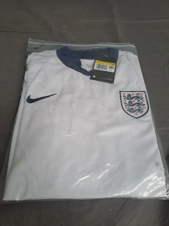 ENGLAND 23/24 HOME JERSEY SIZE 28