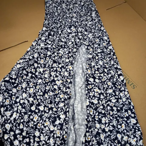 APRICOT NAVY/FLORAL SHIRRED SPLIT MAXI DRESS - XS